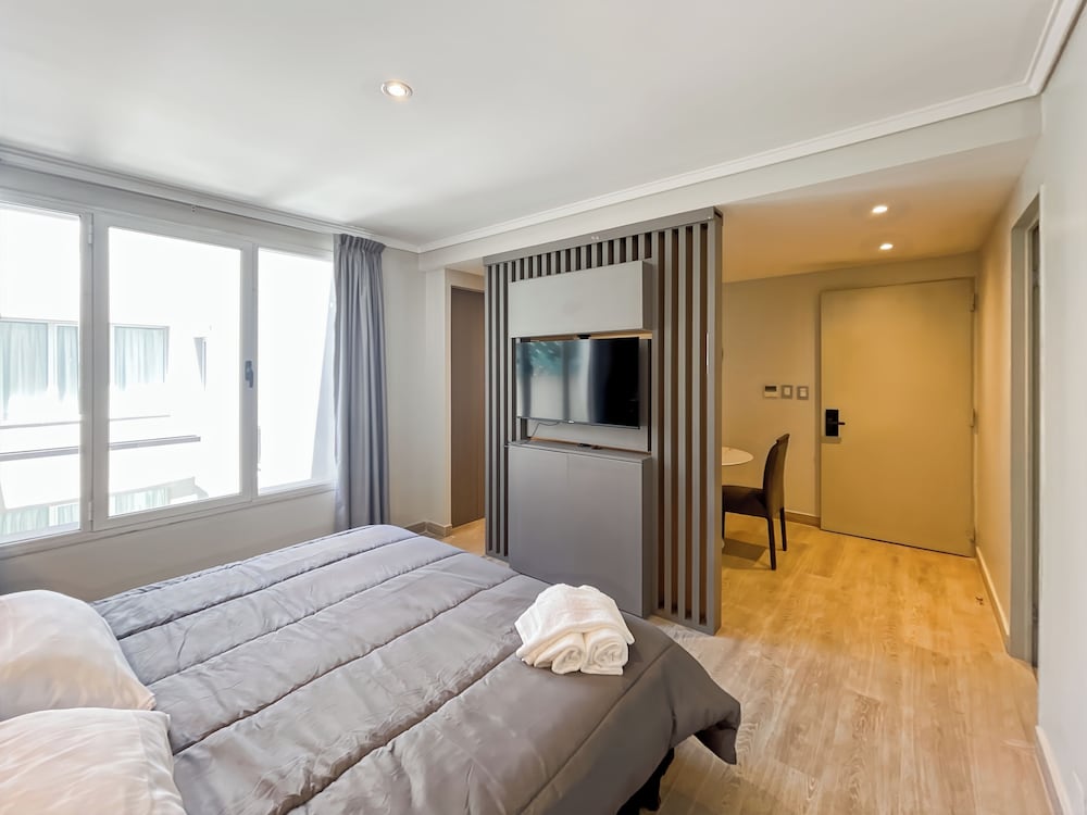 Ayres Suites Cochabamba