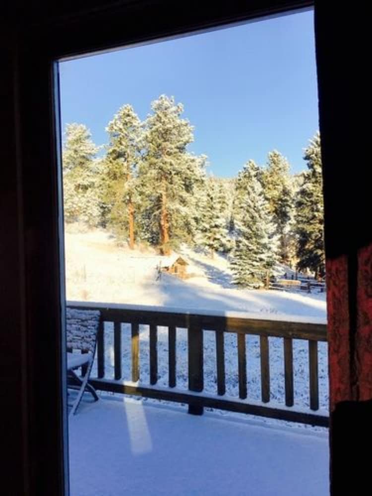 Meadow Creek Mountain Lodge and Event Center