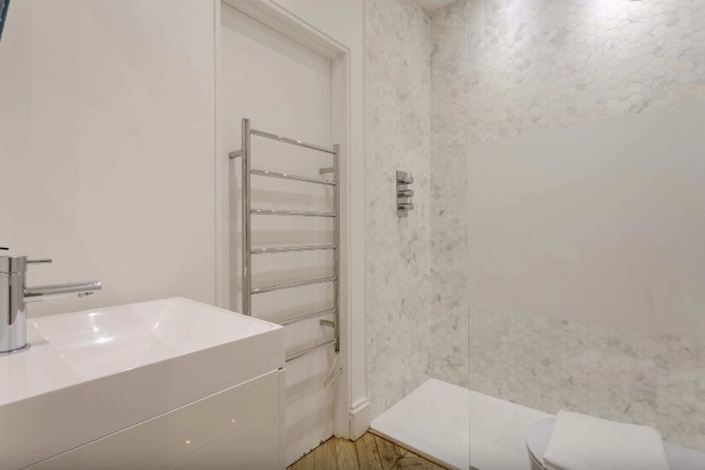 Elegant 1 Bedroom Apartment in South Kensington