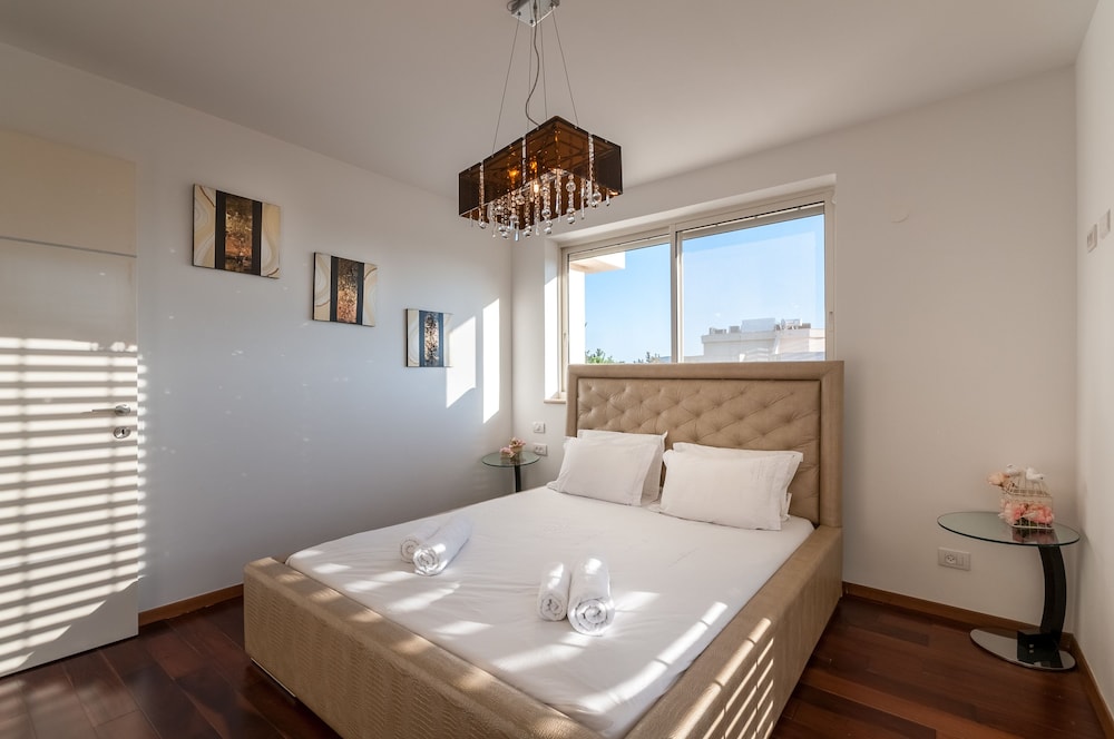 Luxurious Villa with great location, photo 37