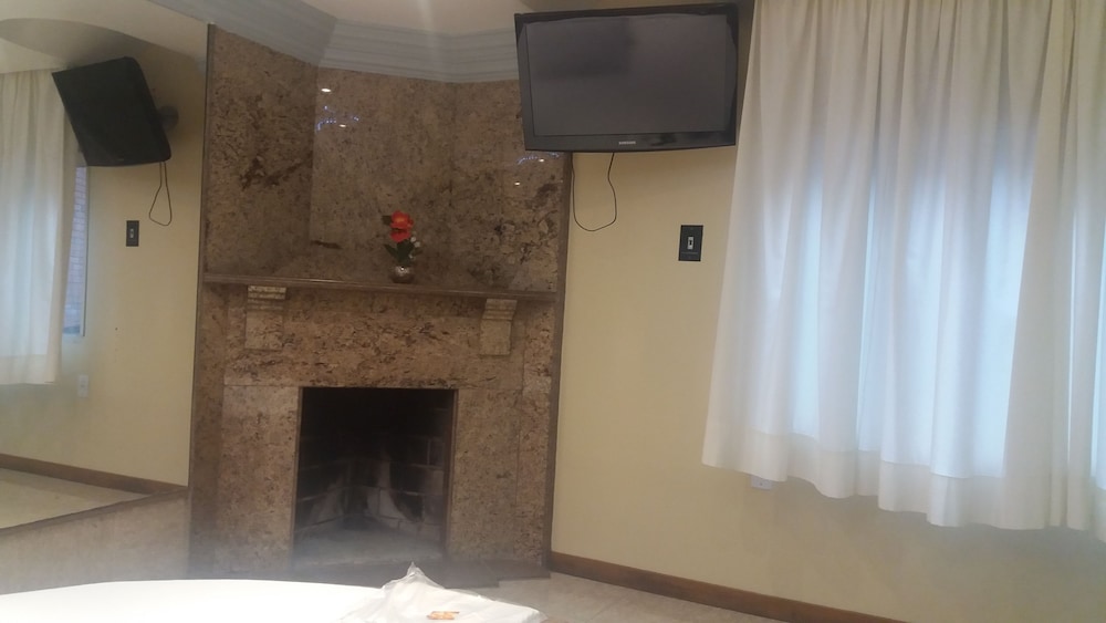Motel dos Arcos