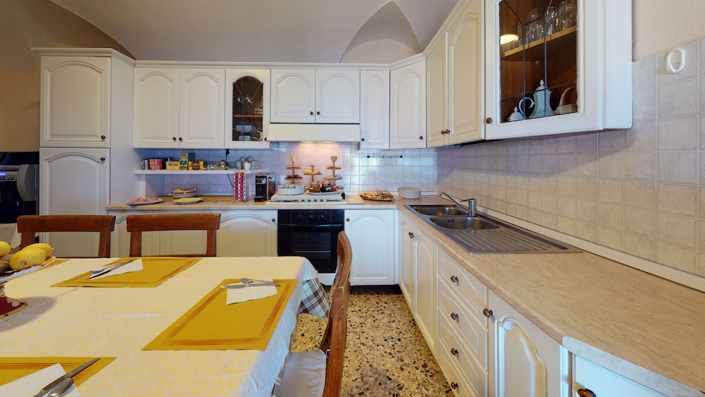 B&B La Canonica – Svegliarsi a Verezzi