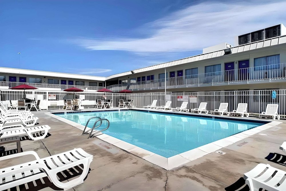 Econo Lodge Midvale
