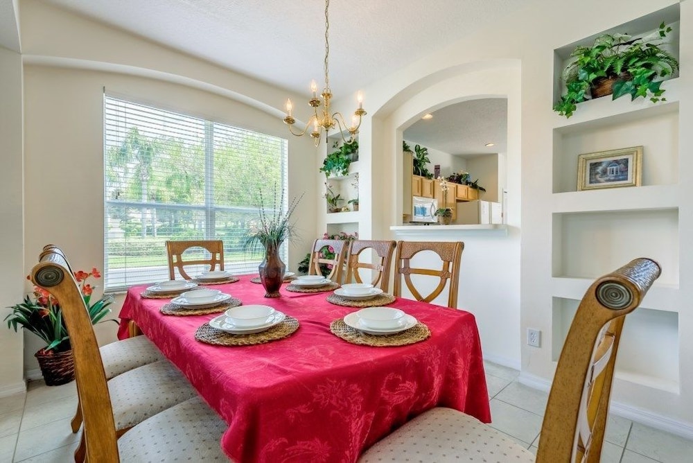 7BR Pool Home Emerald Island by SHV-8409