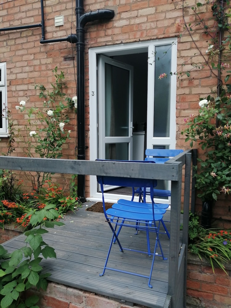 Feather Bed Cottage B&B view 2