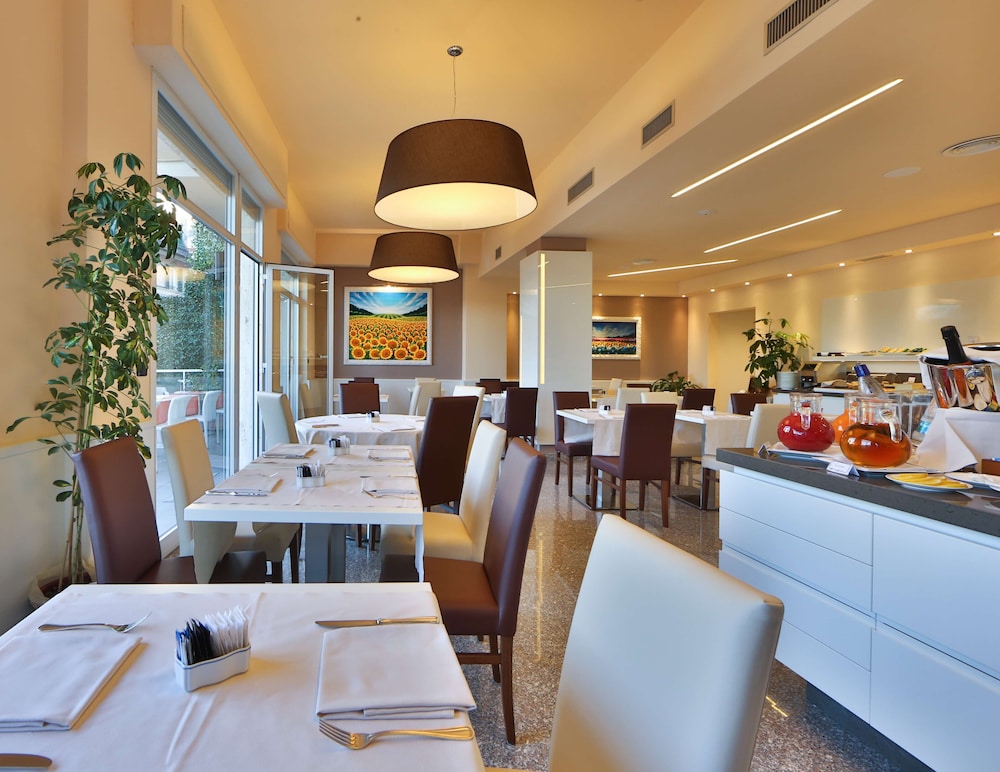 Rapallo Vacations - Best Western Plus Tigullio Royal Hotel - Property Image 6