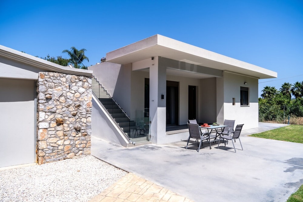 Villa Emily in Countryside