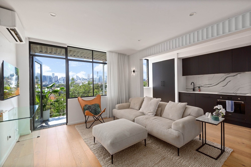 Bright 2-bed Apt With Spectacular Bridge Views