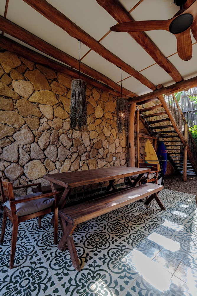 LAS DUNAS BEACH HOUSE