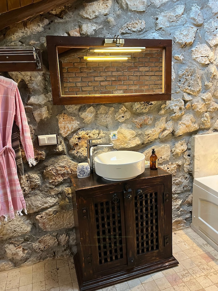 Kale Lodge - Adults Only - Image 46