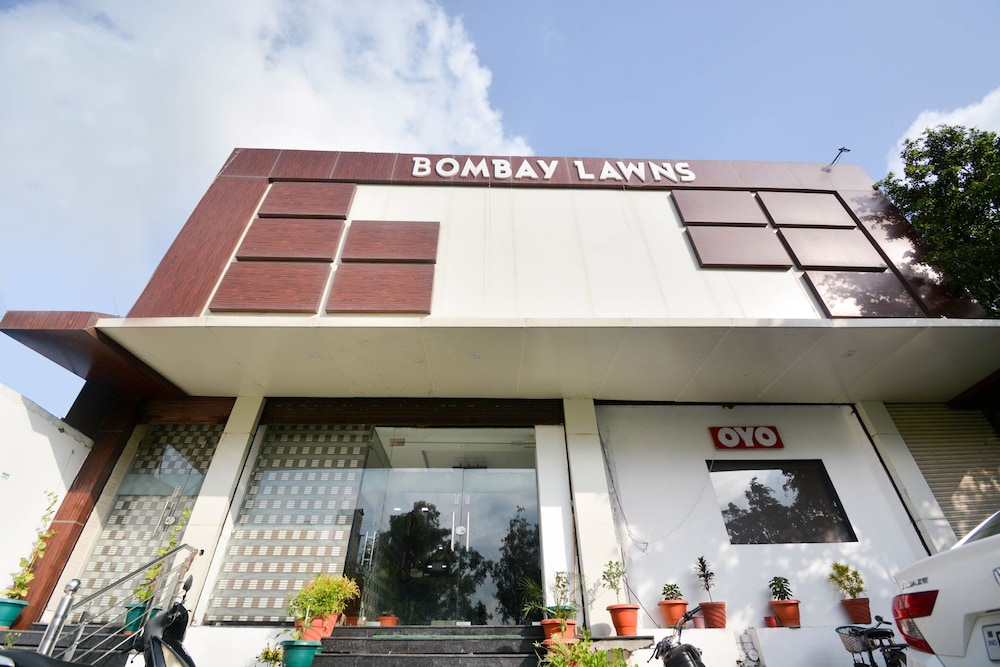 OYO 16515 Hotel Bombay Residency