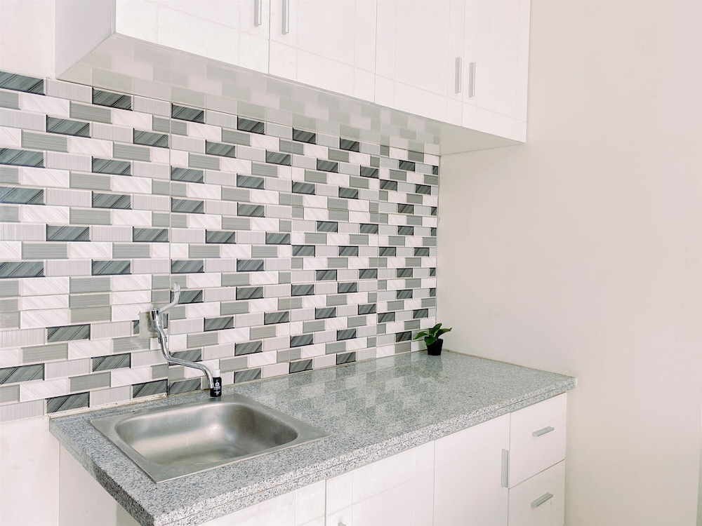 Modern 2BR Apartment at Podomoro Golf View