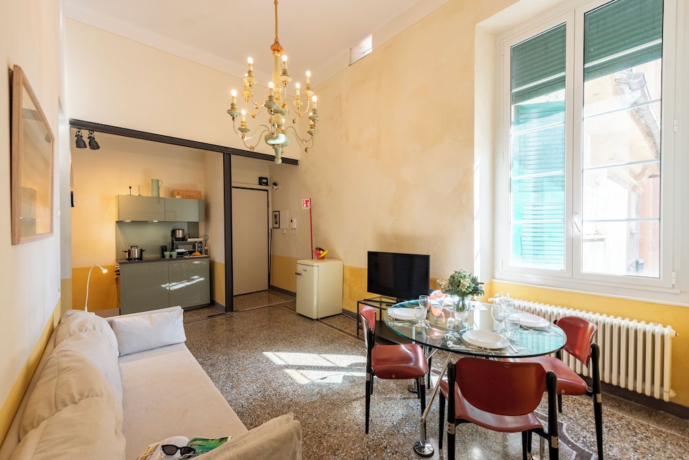 Precious Apartment Genova Historic Center