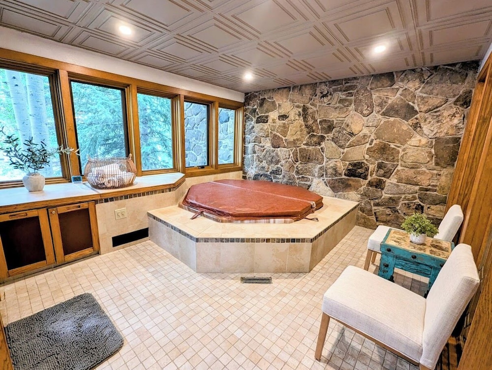 Chateaux Dumont 2724