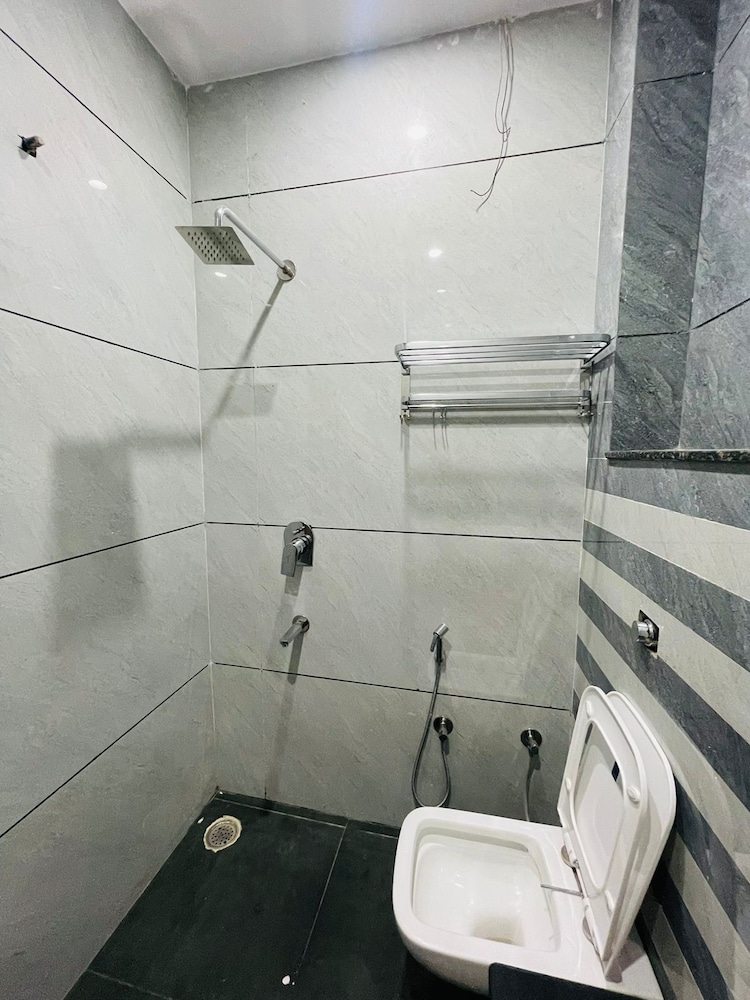 Hotel Pilgrim Near Golden Temple