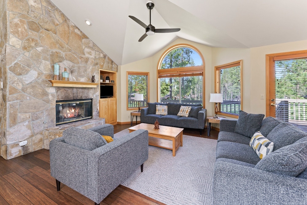 7 Vine Maple 4 Bedroom Home