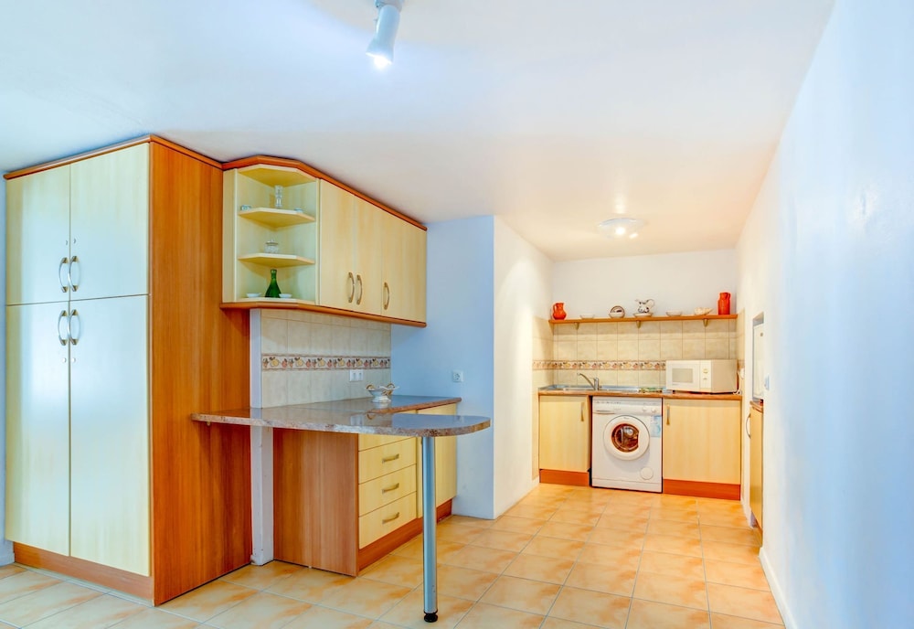 Montenegro Superbly Located Family Vila W