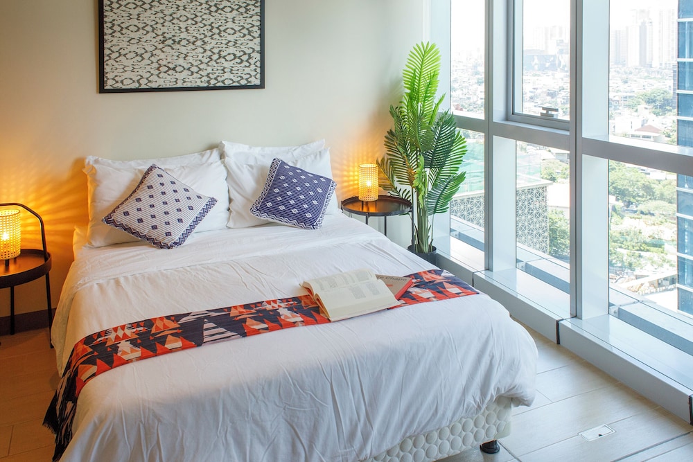 Uptown Park Suites Tower 1