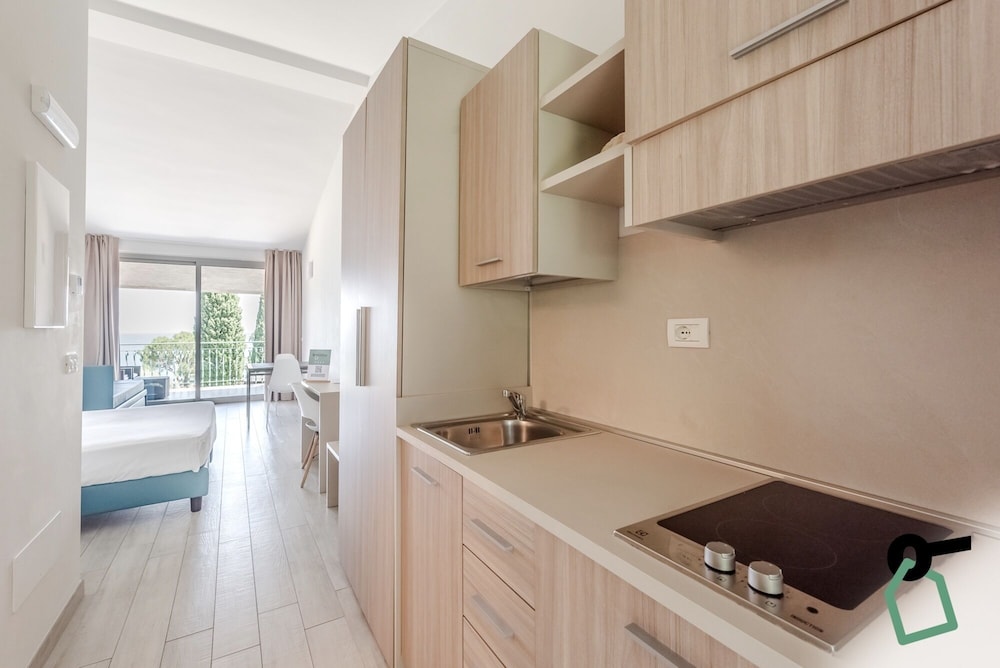 HOTIDAY Apartments Desenzano