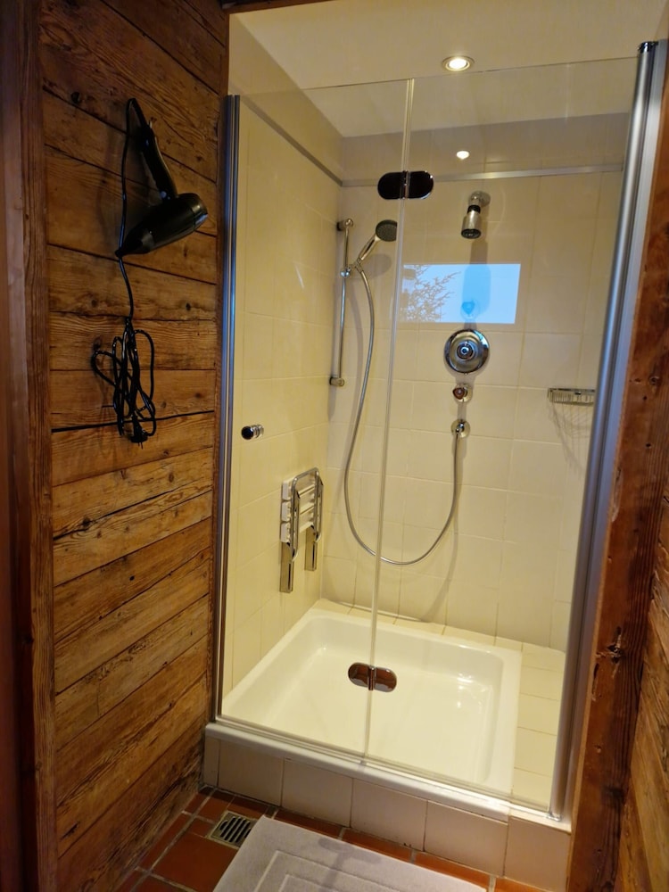 Amazing Cottage in Tyrol With Sauna