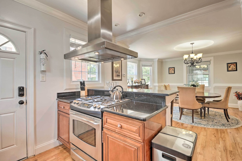 6 Mi to Capitol Hill: Spacious Family Home in DC
