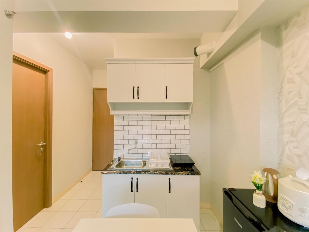 Good and Homey 2BR Apartment Podomoro Golf View