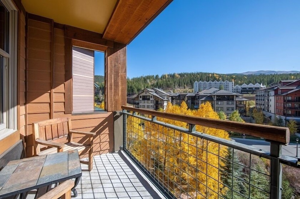Winter Park Resort Lodging - Zephyr Mountain Condos