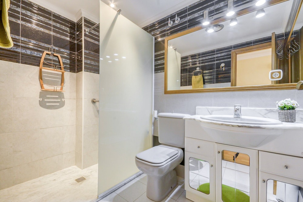 Apartment in Roses Near Playa de Roses Beach