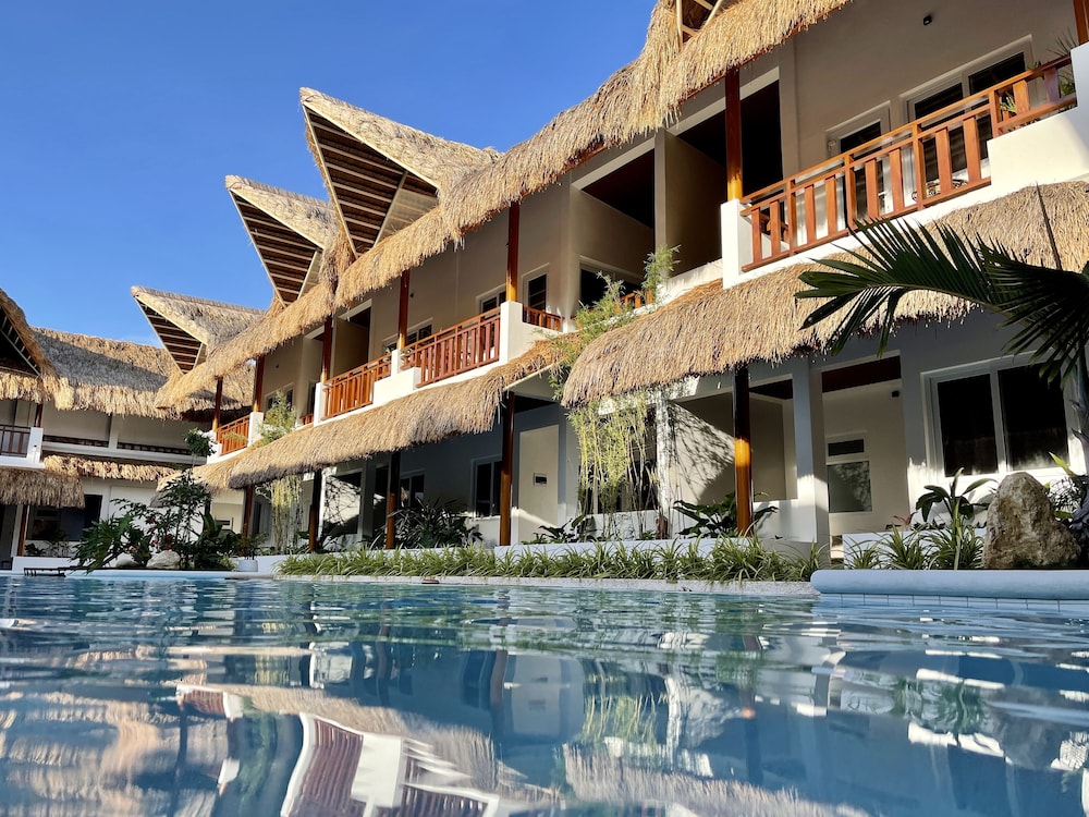 Hotel Bathala Resort - Image 1