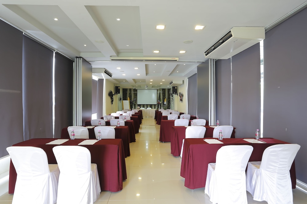 Play La Ploen Boutique Resort