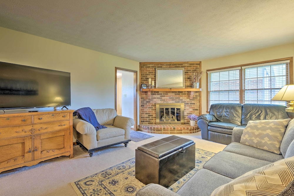Lexington Vacations - Lexington Home 2 Mi to University of Kentucky! - Property Image 1