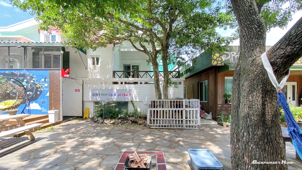 Backpacker's Home 46