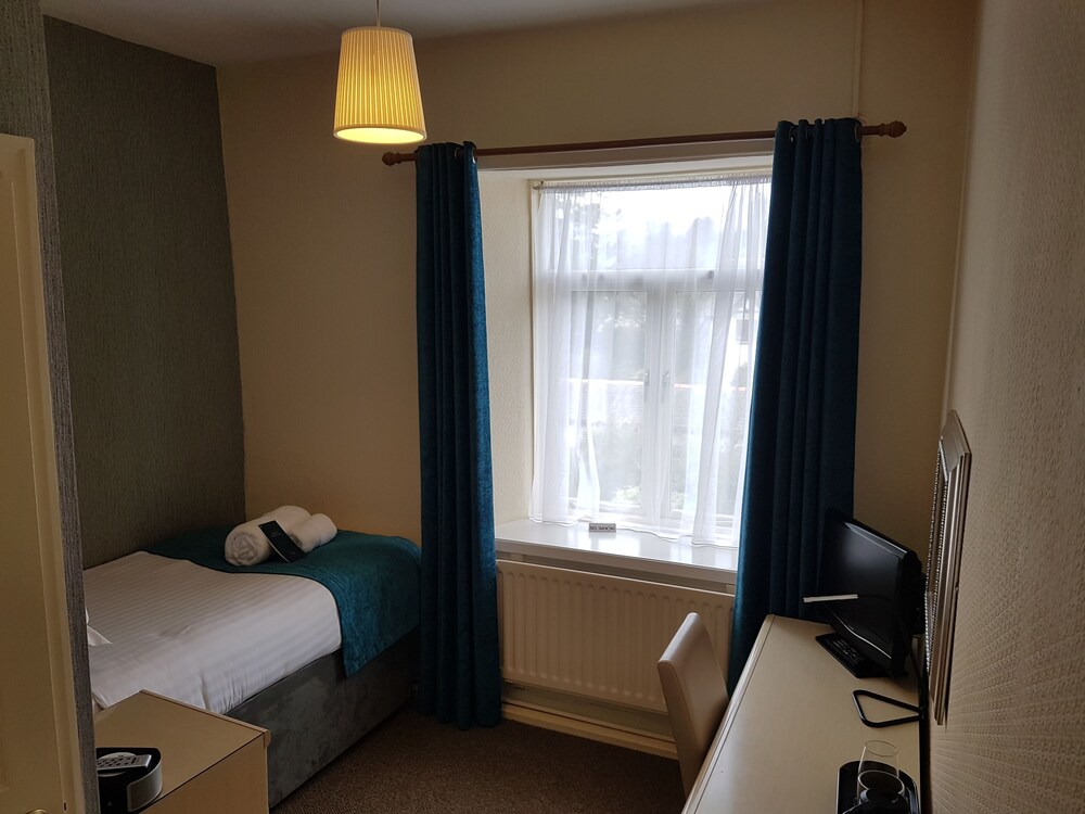 Virginia House Hotel