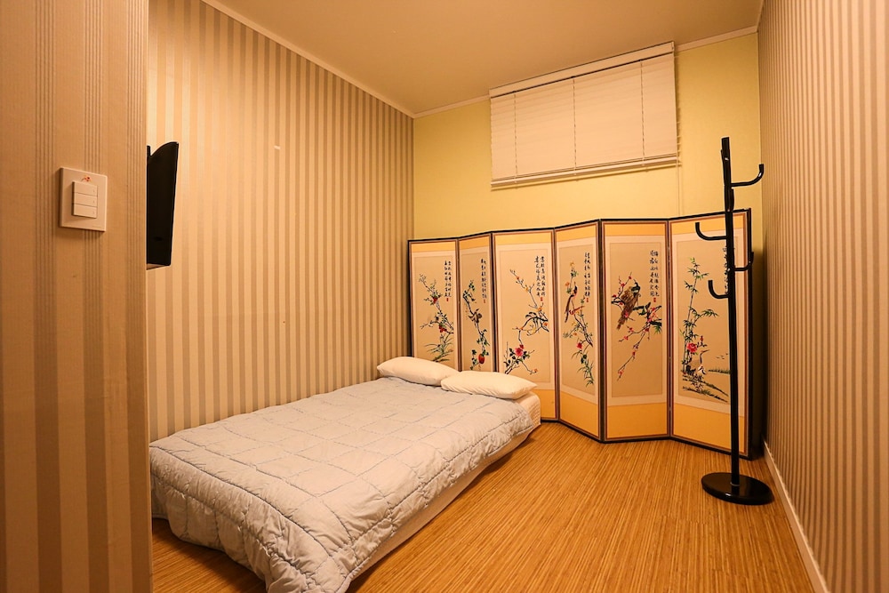 Mama Guest House