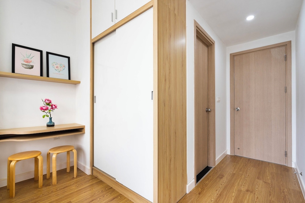 Apartment near Tan Son Nhat Airpot
