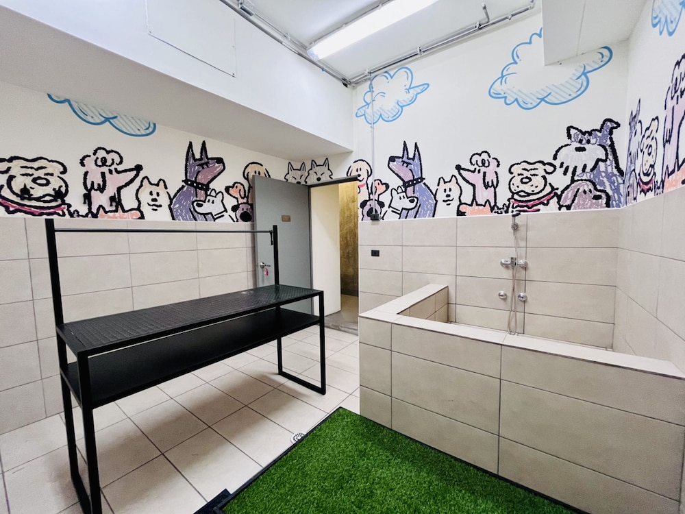 Urbano Plaza Vespucio Laundry Parking Pet Pool