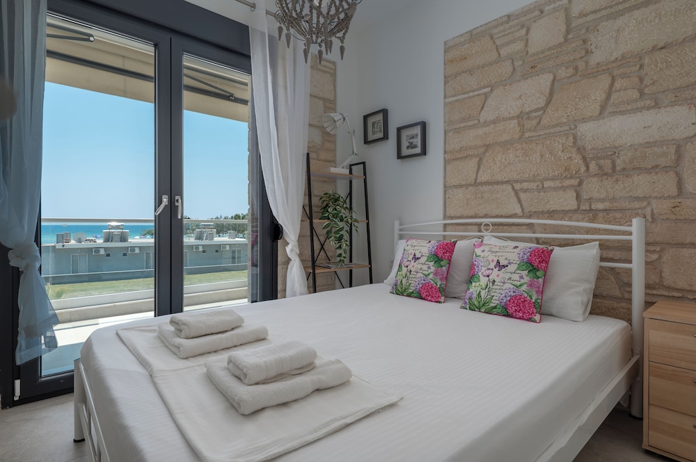 White Pearl Suites Halkidiki