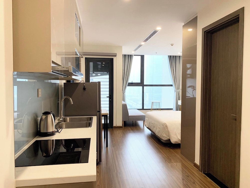Vinhomes West Point Residence