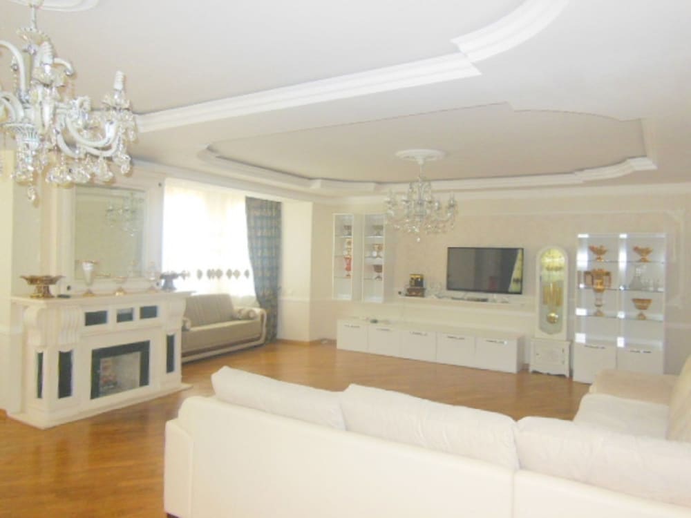 Great Triplex Villa