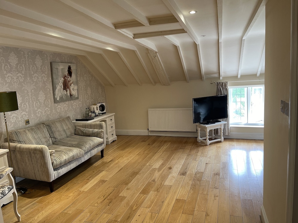 Shepton Mallet Vacations - The Thatched Cottage Inn - Property Image 66