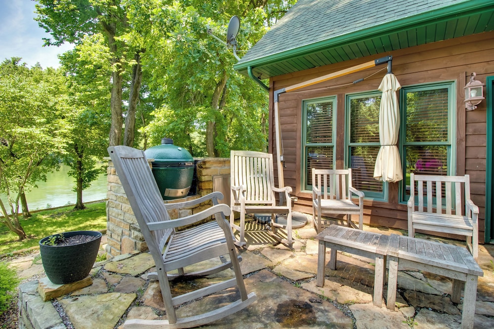 White River Access & Views: Retreat w/ Shared Dock