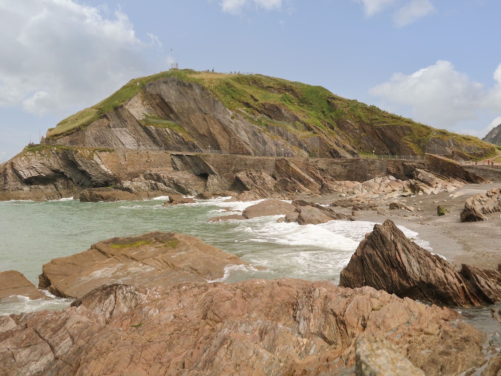 Torrs Walk View