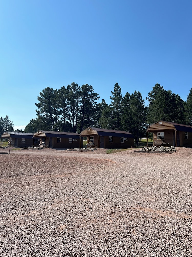 Pine Haven Lodging view 5