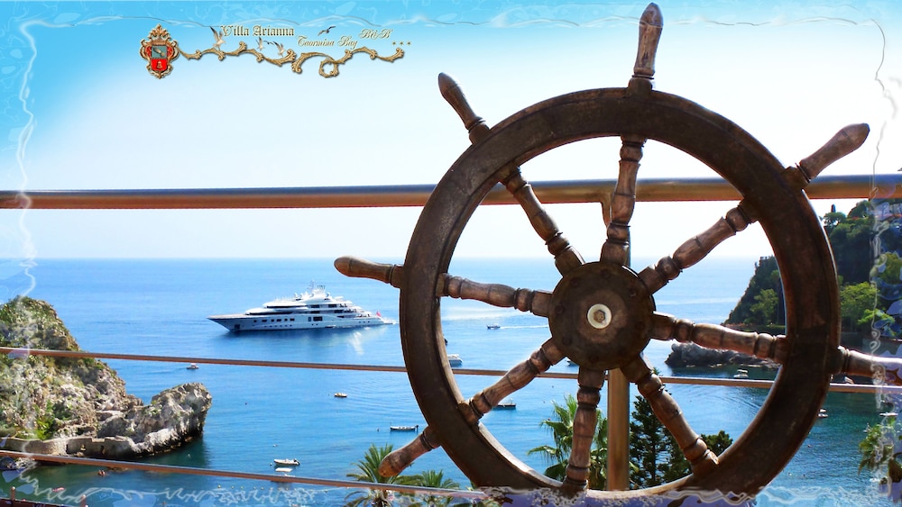 Villa Arianna photo 2