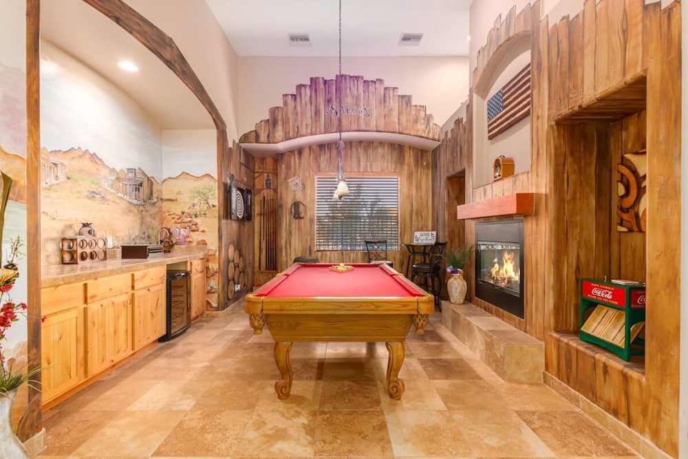 Desert Foothils Rustic Resort Oasis w Pool Spa