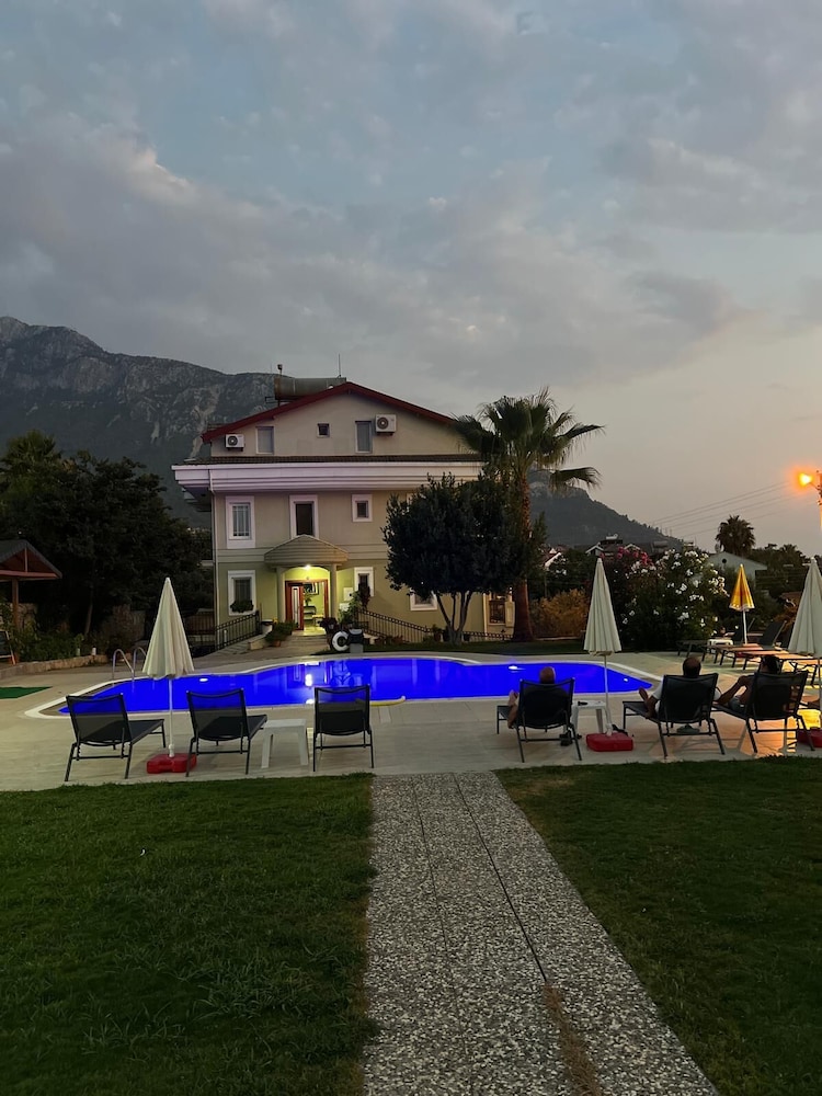 İNCİRLİ BUTİK OTEL