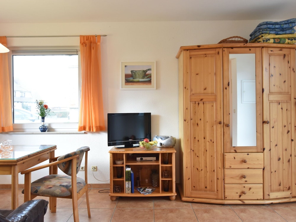 Tasteful Apartment in Rerik Germany With Garden