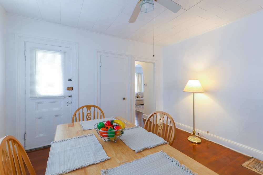 Bridgeport Vacations - Cozy Bridgeport Apartment: 2 Mi to Downtown! - Property Image 15