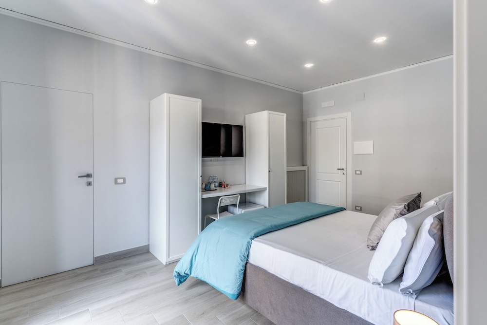 Marmolo Room