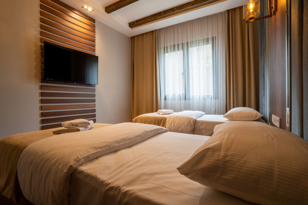 Poison Garden Suite & SPA view 5